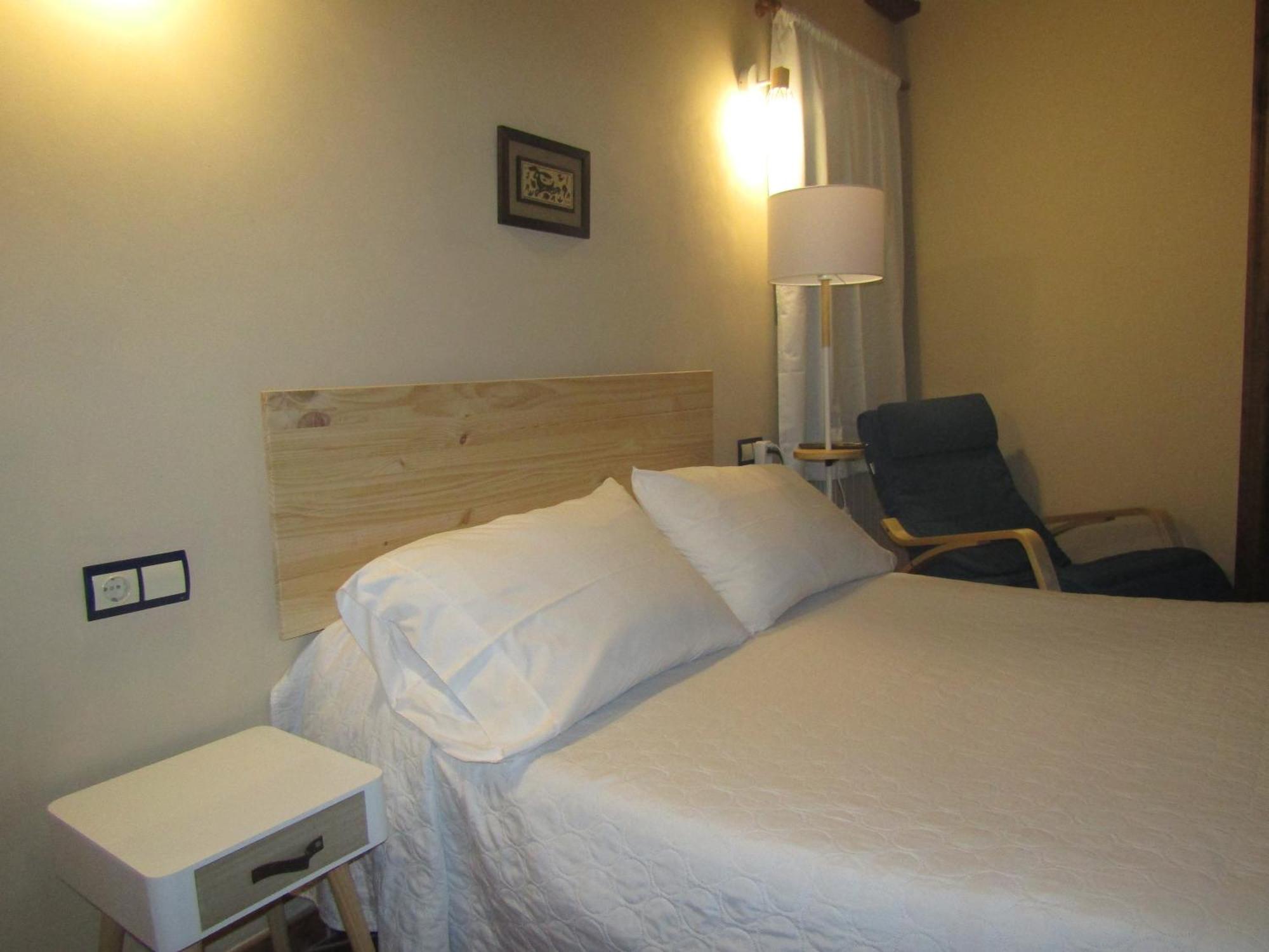 Hostal Paquita Allepuz Bagian luar foto