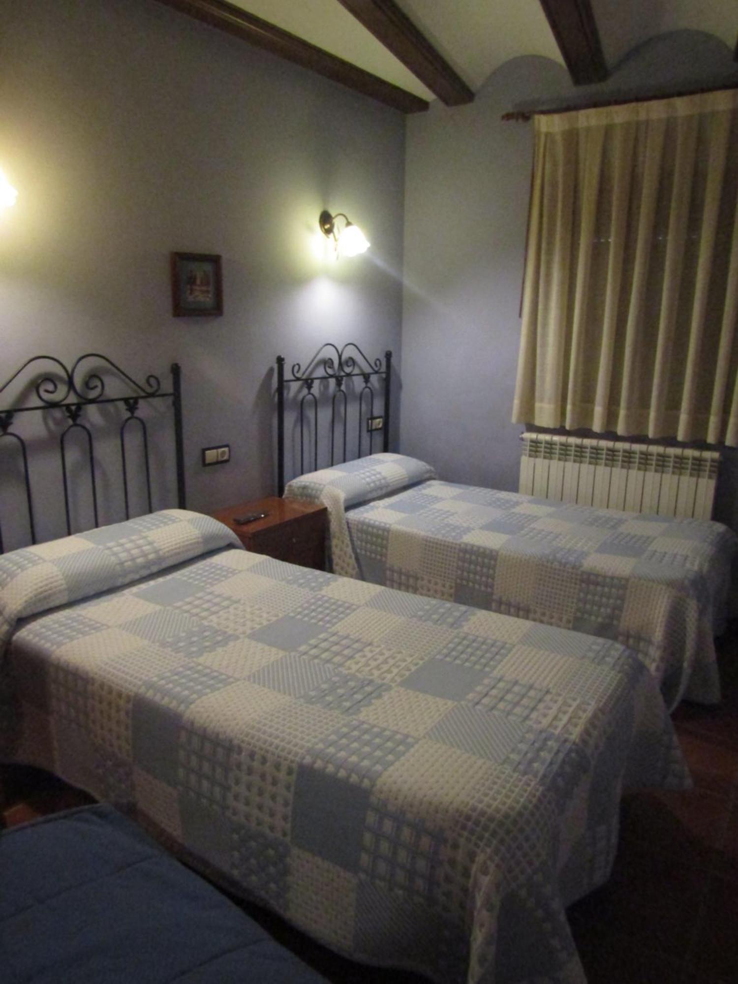 Hostal Paquita Allepuz Ruang foto