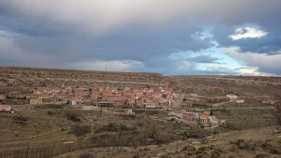 Hostal Paquita Allepuz Bagian luar foto